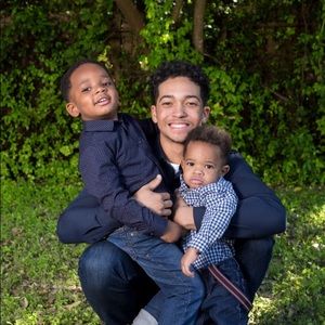 Meet your Posher, Caleb